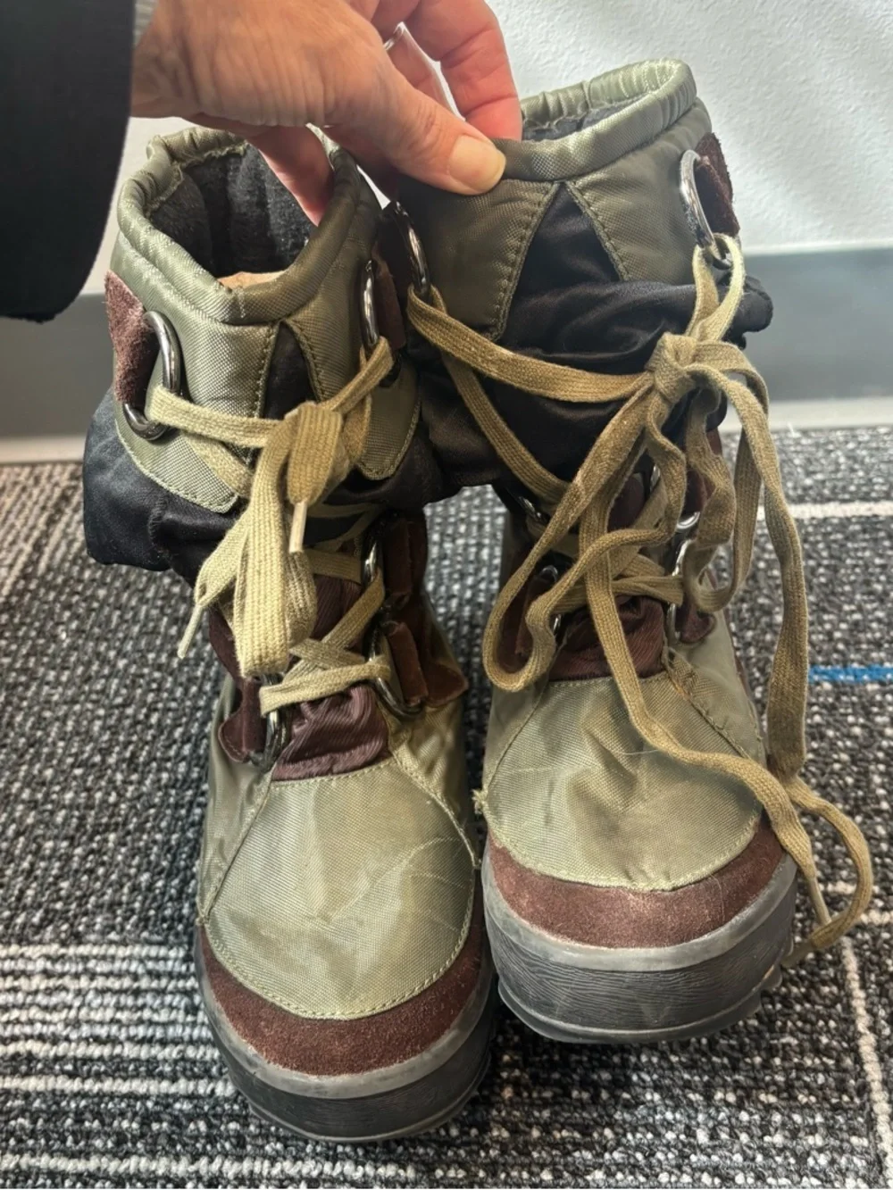 Pajar Winter Boot Green and Brown Insulated Lace Up Roll Up